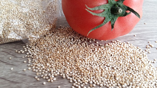 quinoa a rajče
