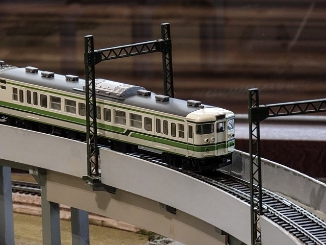 elektrický vlak – model